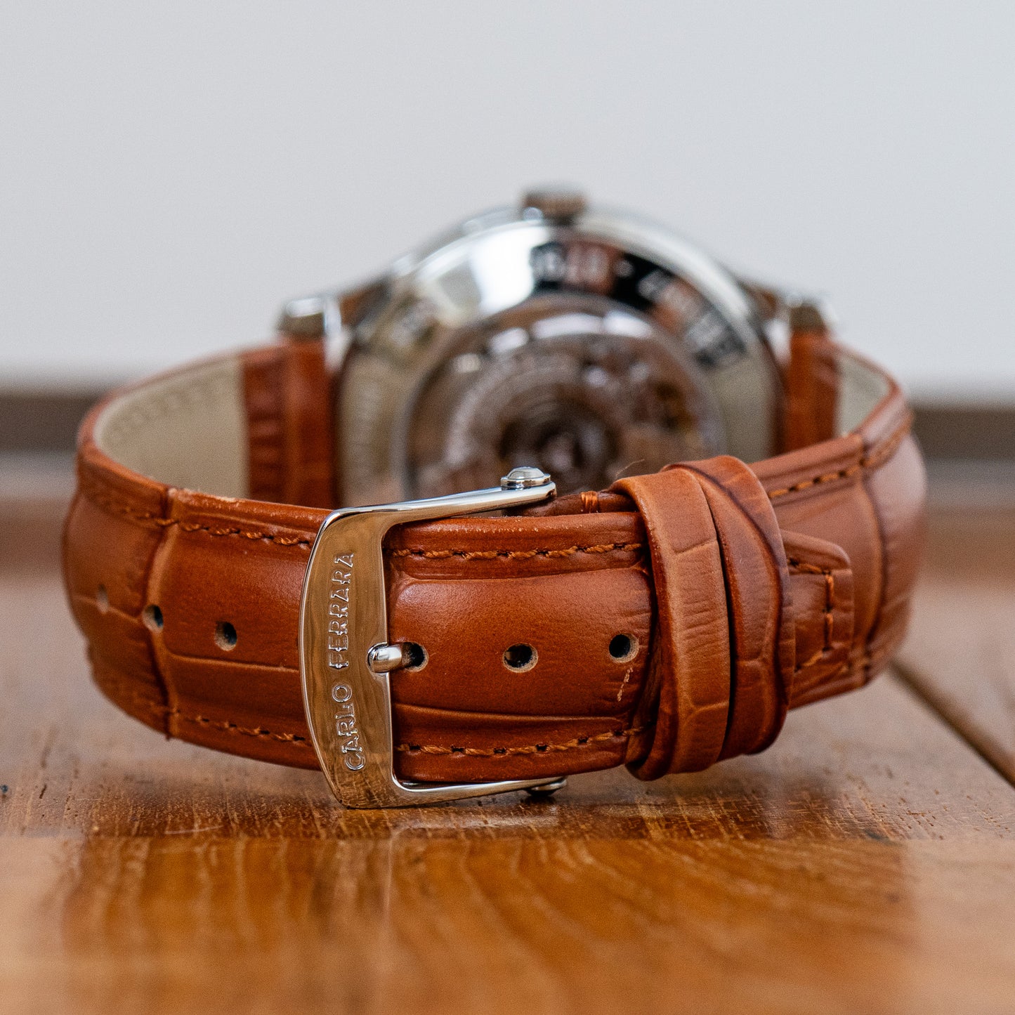 Carlo Ferrara “Dancing Hands Regolatore” CF1997 White