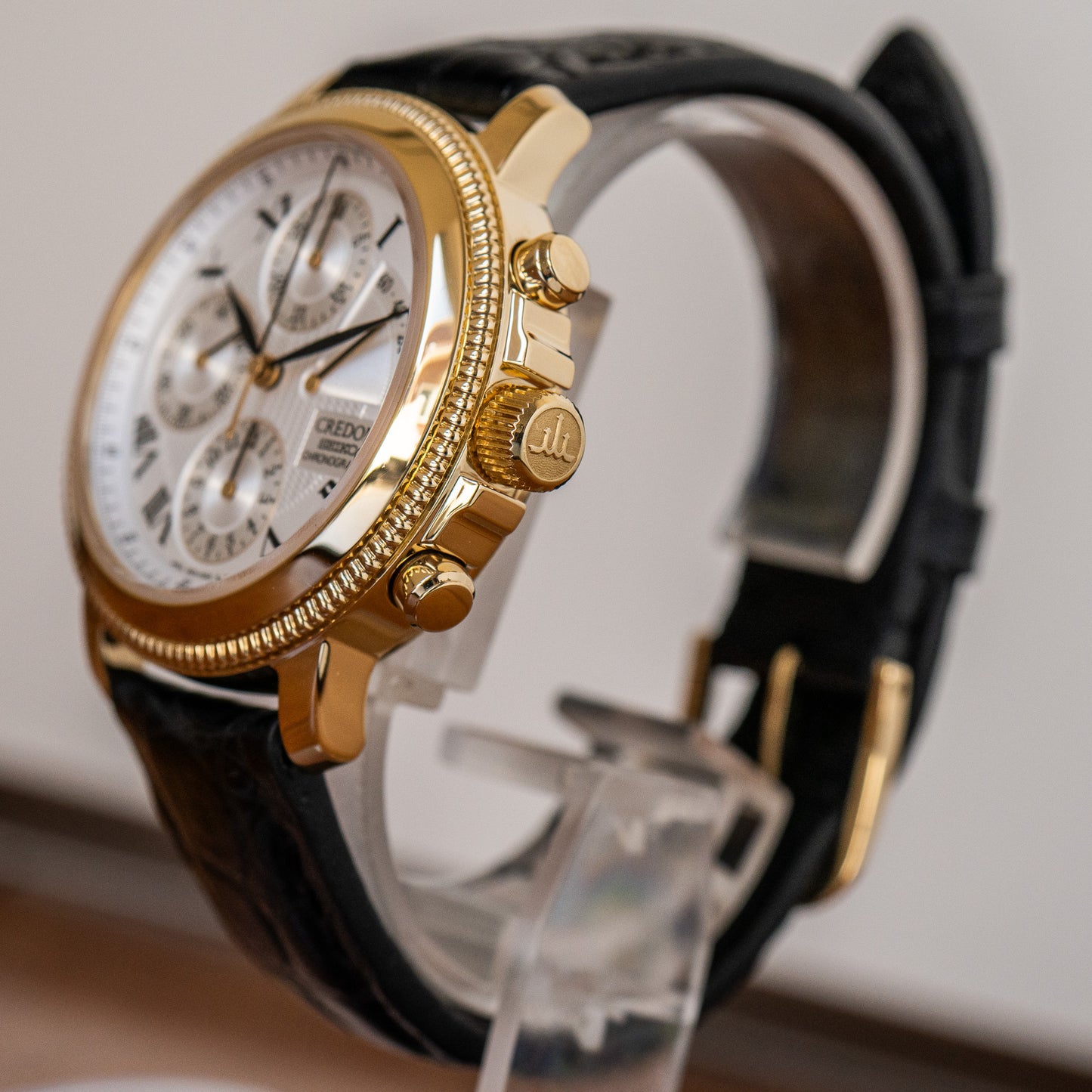 Credor “Phoenix” GBBH998 Gold Chronograph