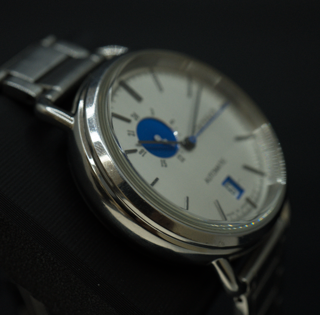 Seiko SCVE005; Blue Dot / Blue Moon