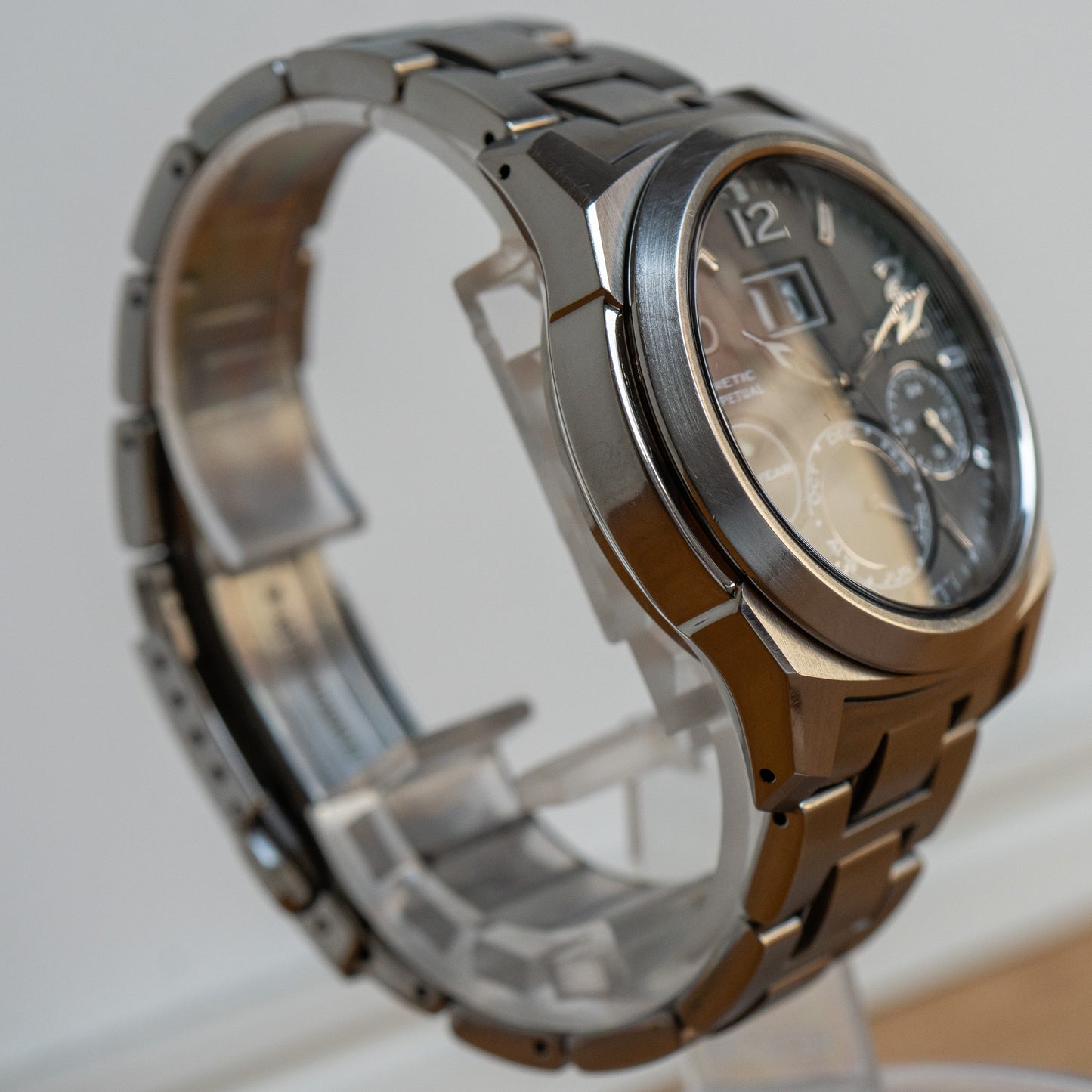 Seiko "Big Date" SAGV005 Perpetual Calendar