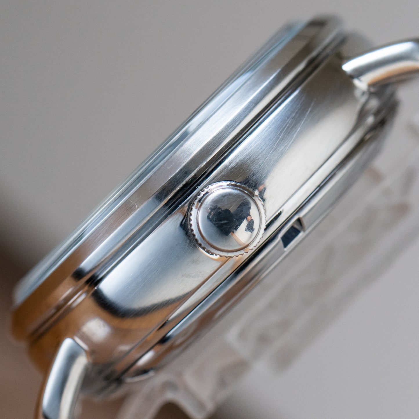 Seiko "Sunny-Side Up" SCVE001 Yellow Dot