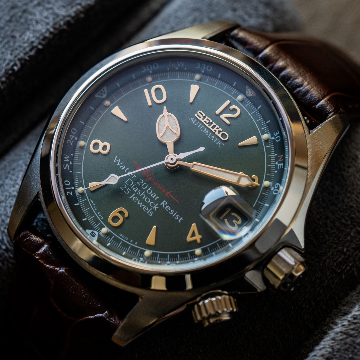 Seiko SCVF009 Green "Red" Alpinist