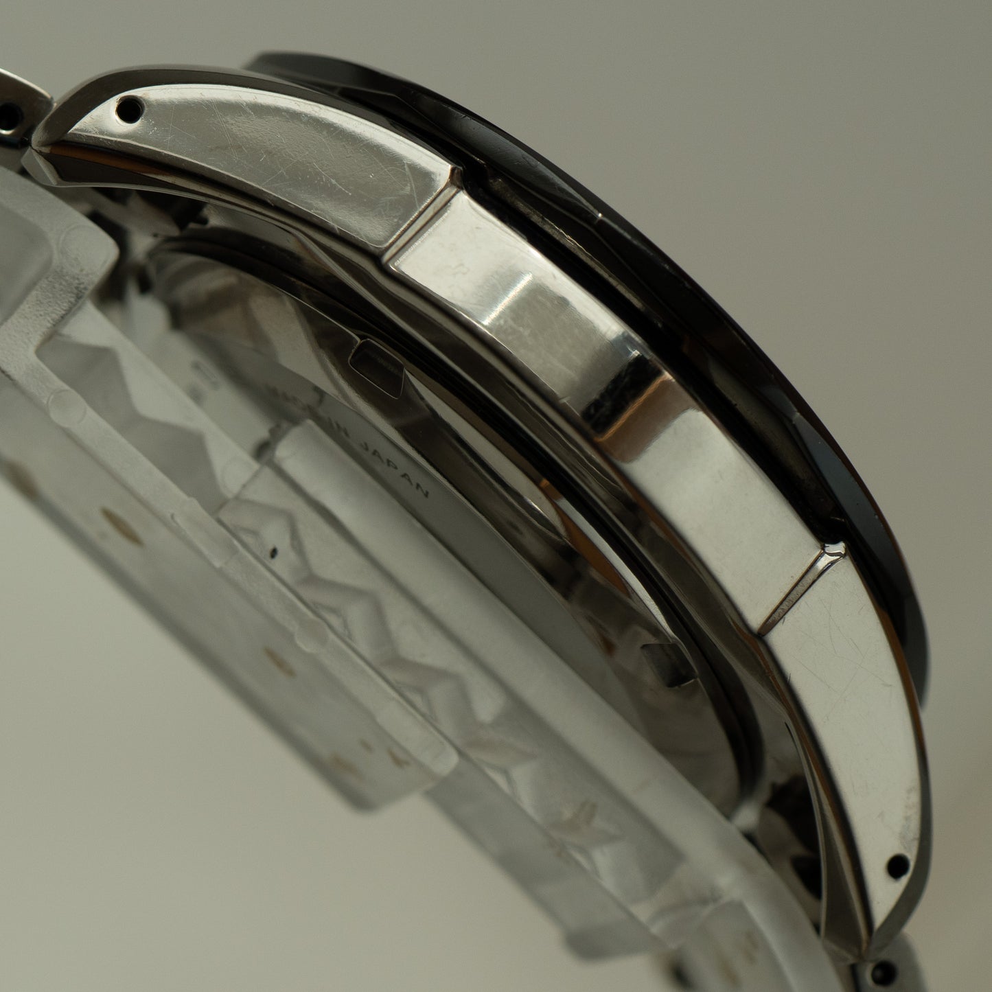 Seiko 7D46-0AE0 “Big Date” Kinetic Perpetual