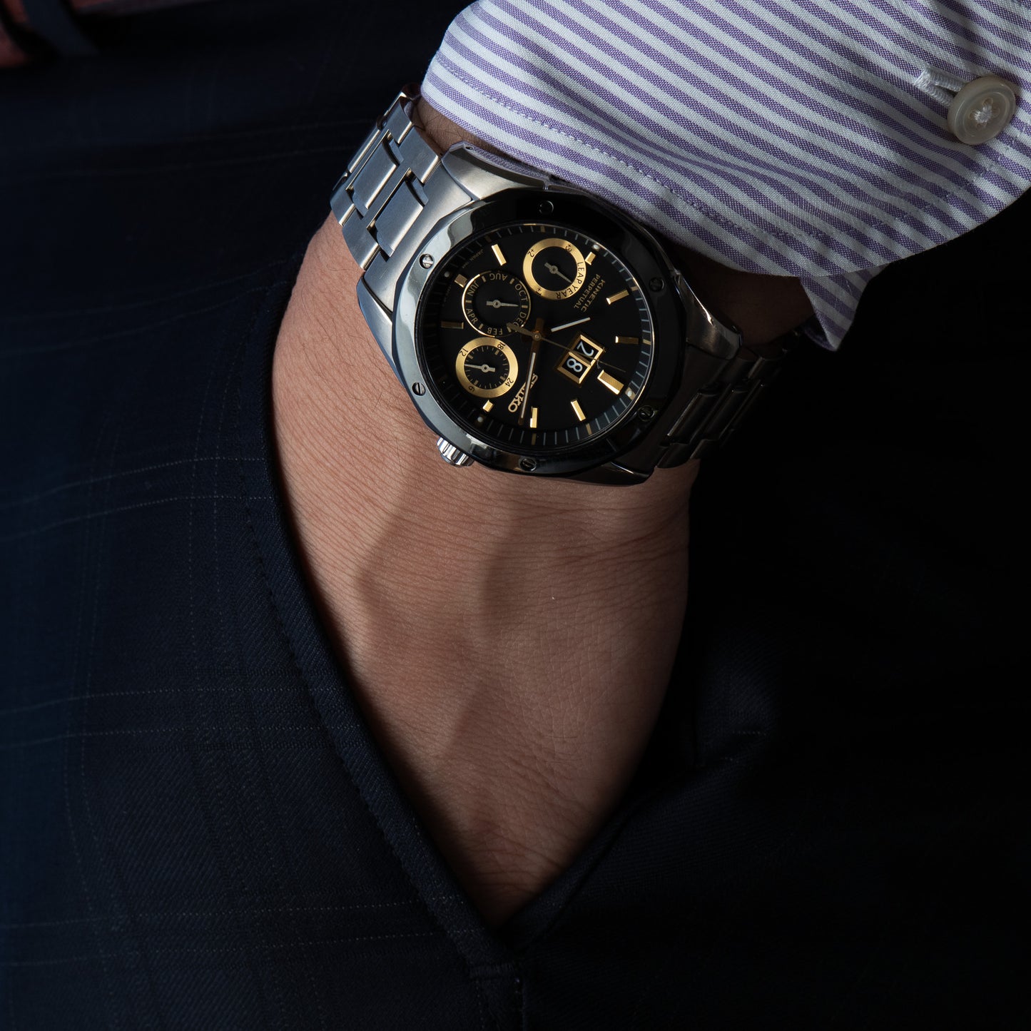 Seiko 7D46-0AE0 “Big Date” Kinetic Perpetual