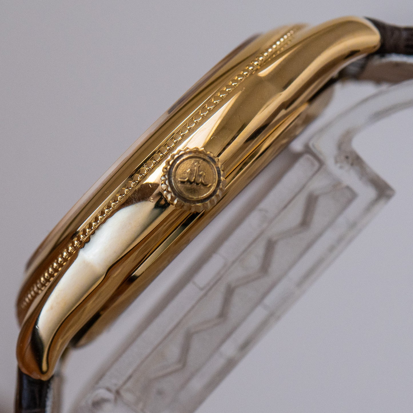 Credor “COSC” GBAY992 Chronometer