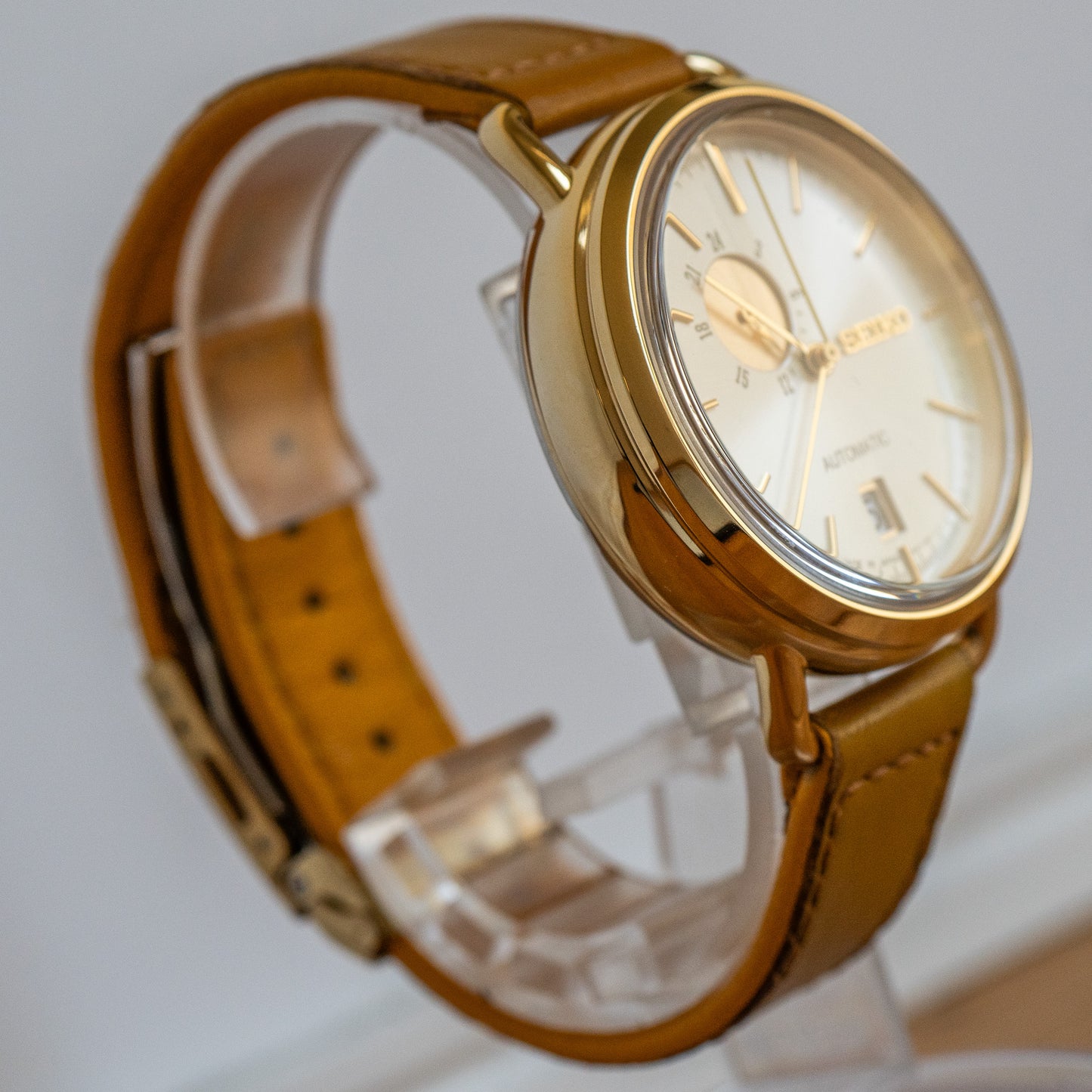 Seiko "Gold Dot" SCVE008
