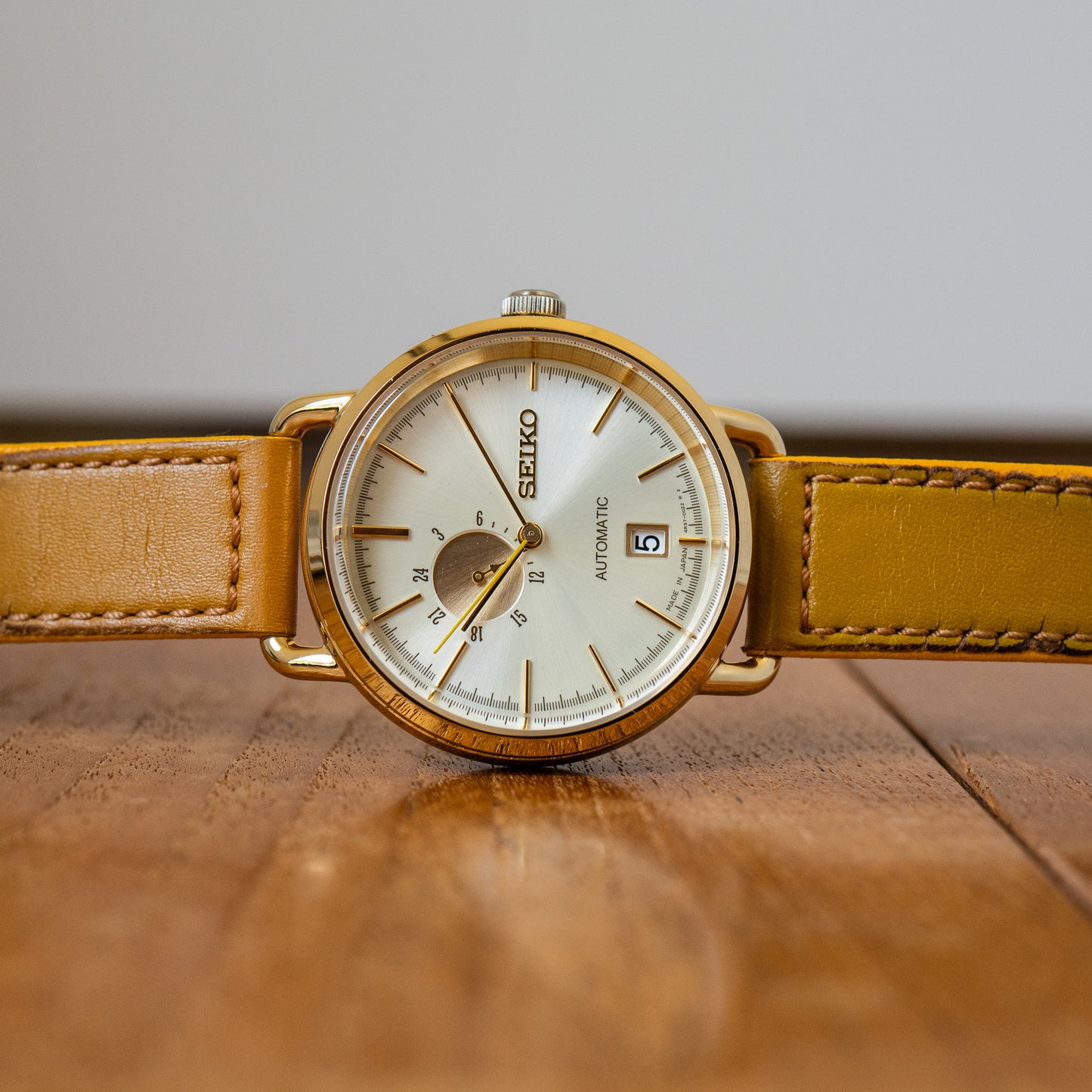 Seiko "Gold Dot" SCVE008