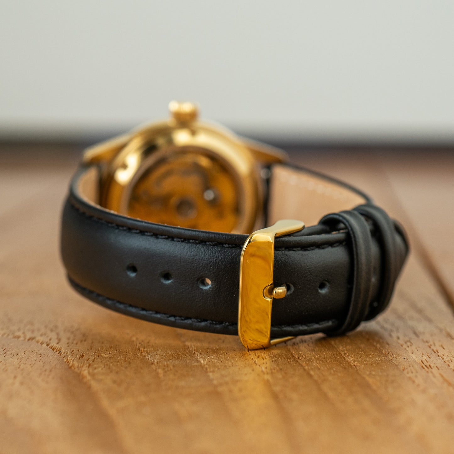 "Black Waves" 18k Gold Seiko Mod