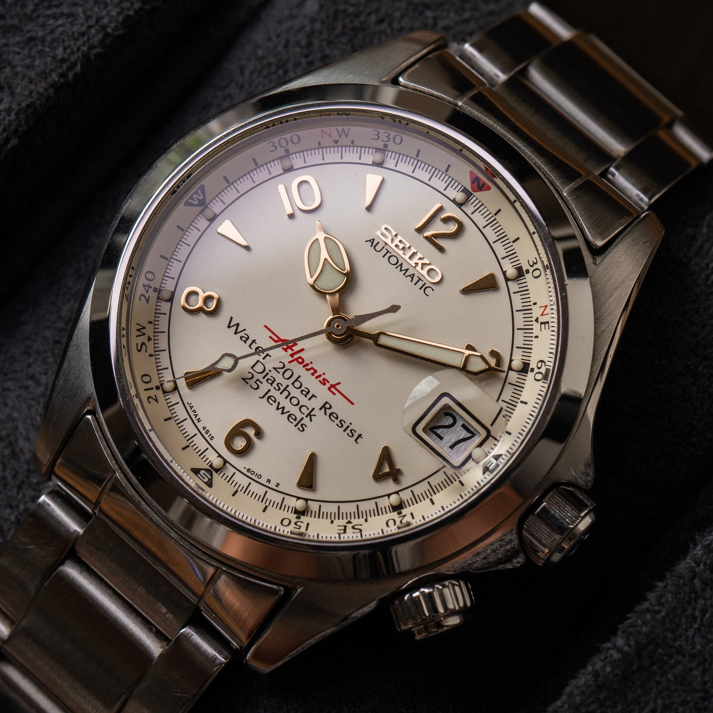 Seiko "Red Alpinist" SCVF007