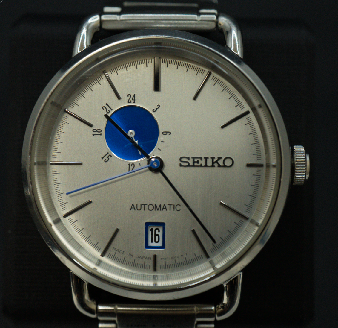 Seiko SCVE005; Blue Dot / Blue Moon