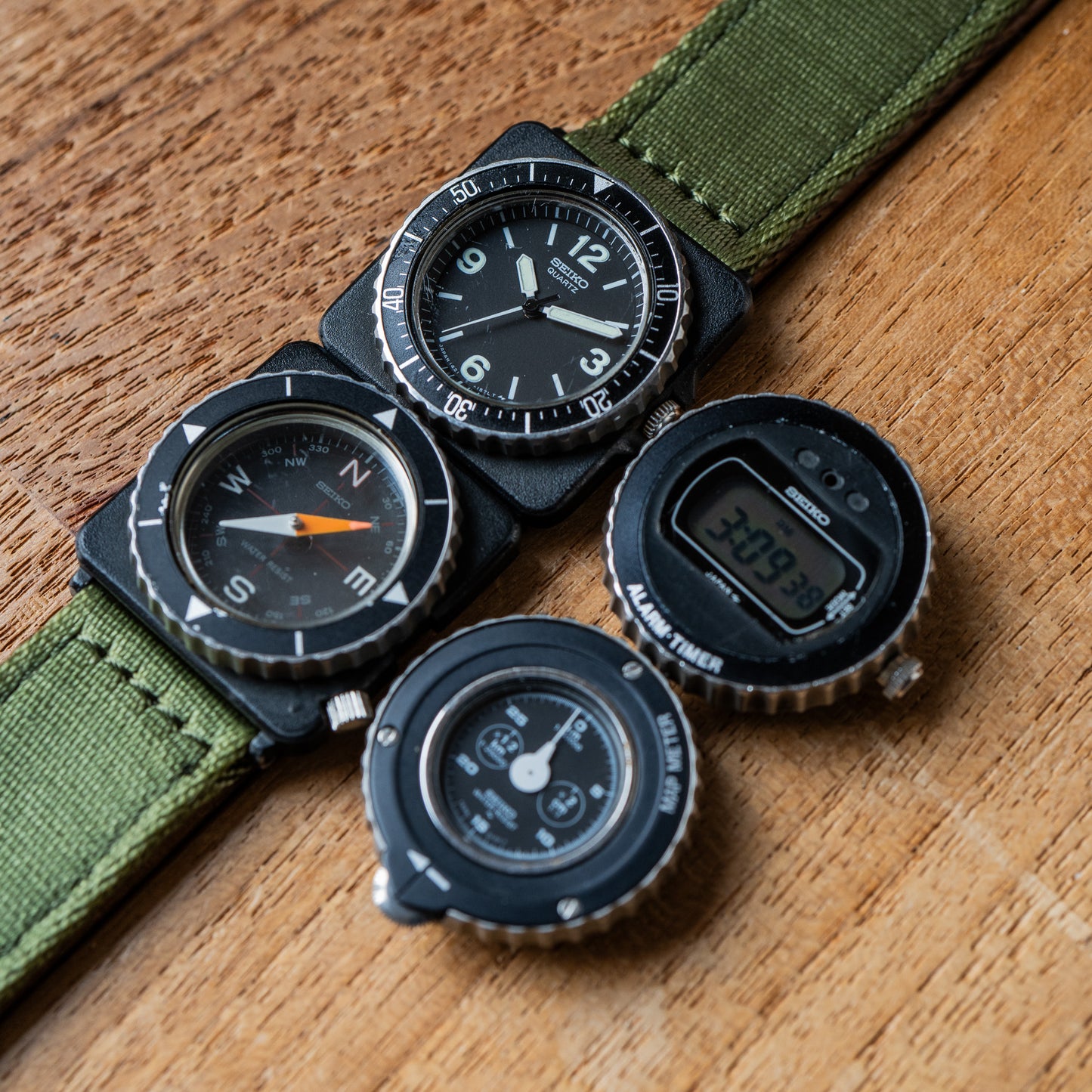 Seiko 1421-0140 “Contra” Field Master