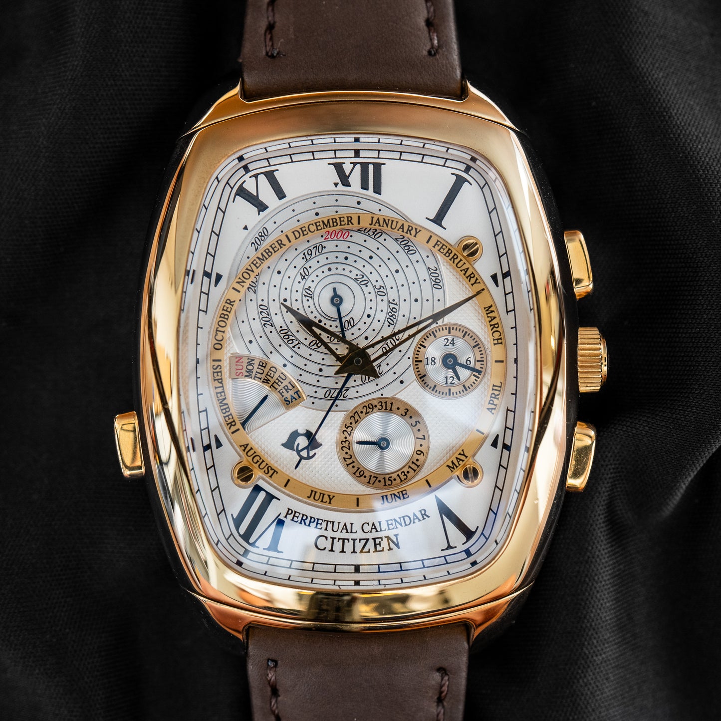Campanola Golden CTU57-0683 Perpetual Calendar