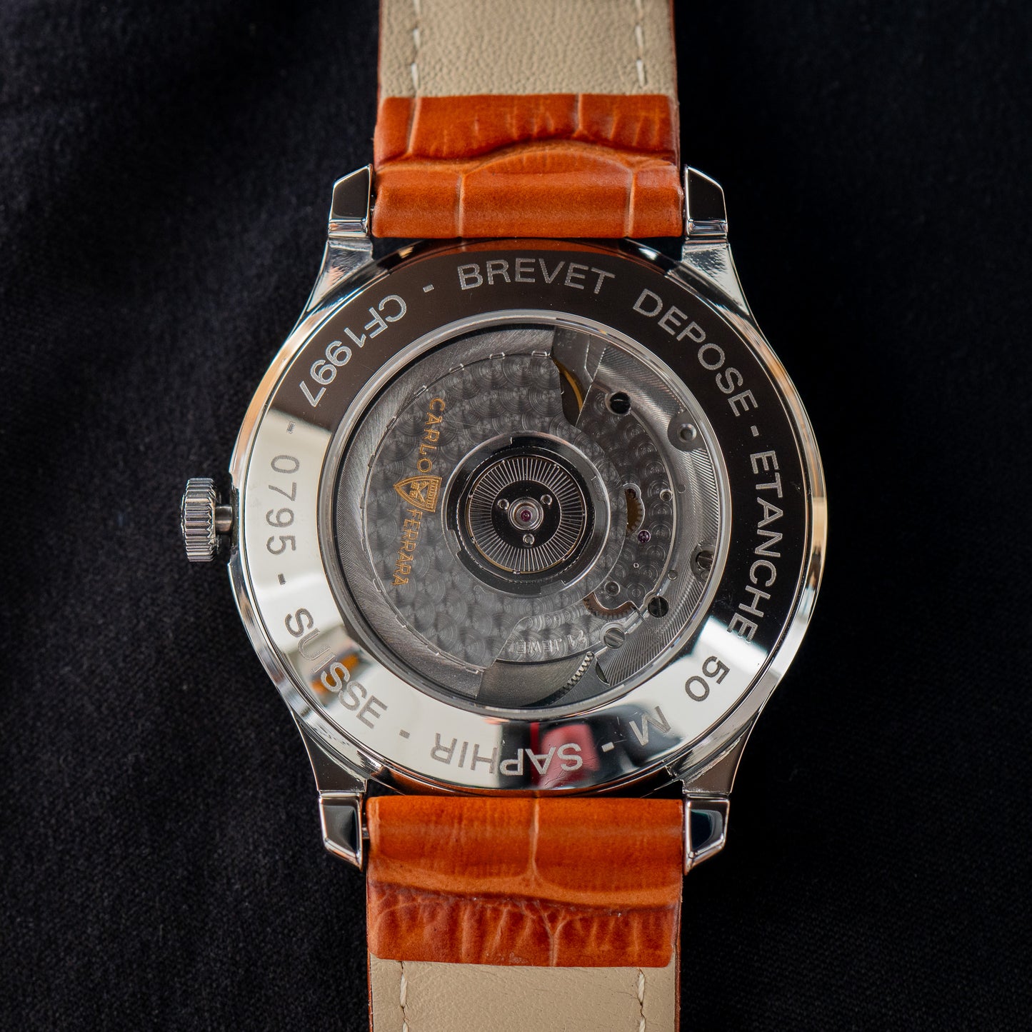 Carlo Ferrara “Dancing Hands Regolatore” CF1997 White