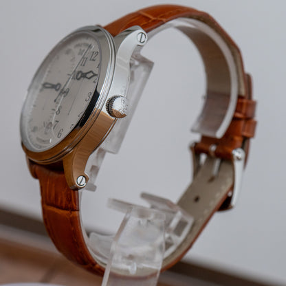 Carlo Ferrara “Dancing Hands Regolatore” CF1997 White