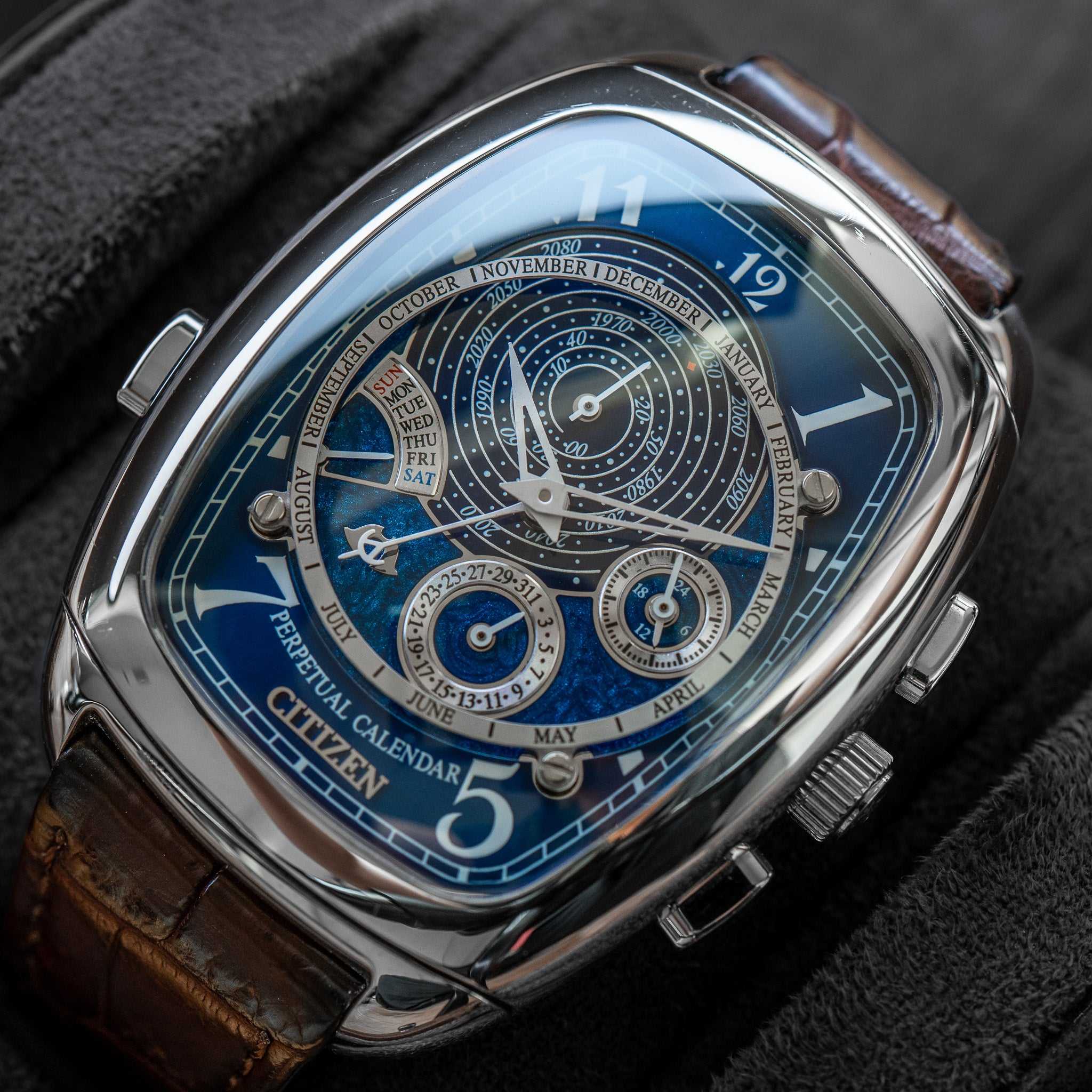Citizen Campanola 6702-T001432 Triple Calendar – Provenance Watches
