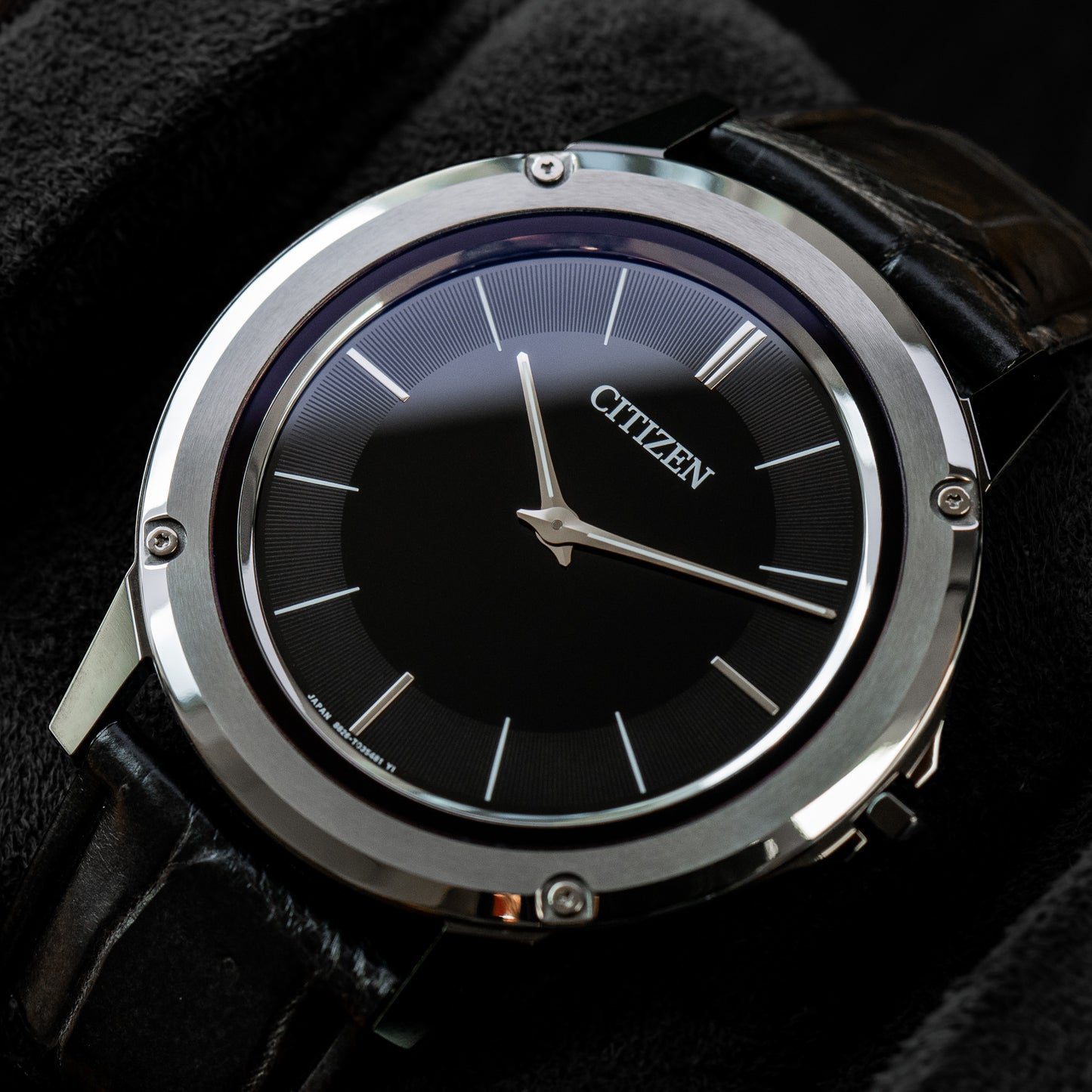 Citizen Eco-Drive “One” AR5024-01E