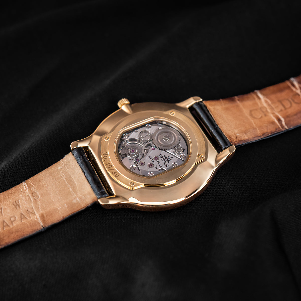 Credor “Mother of Pearl” GBAQ964