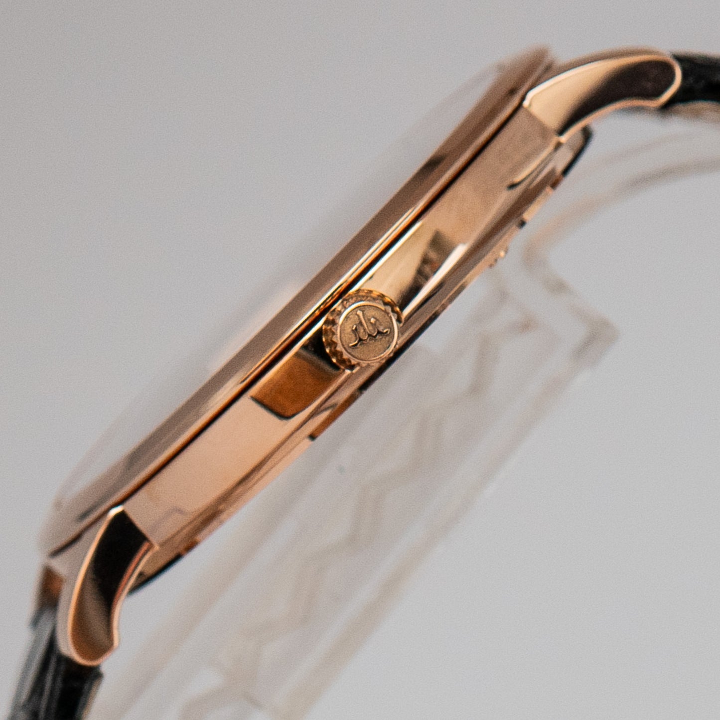 Credor “Mother of Pearl” GBBE972