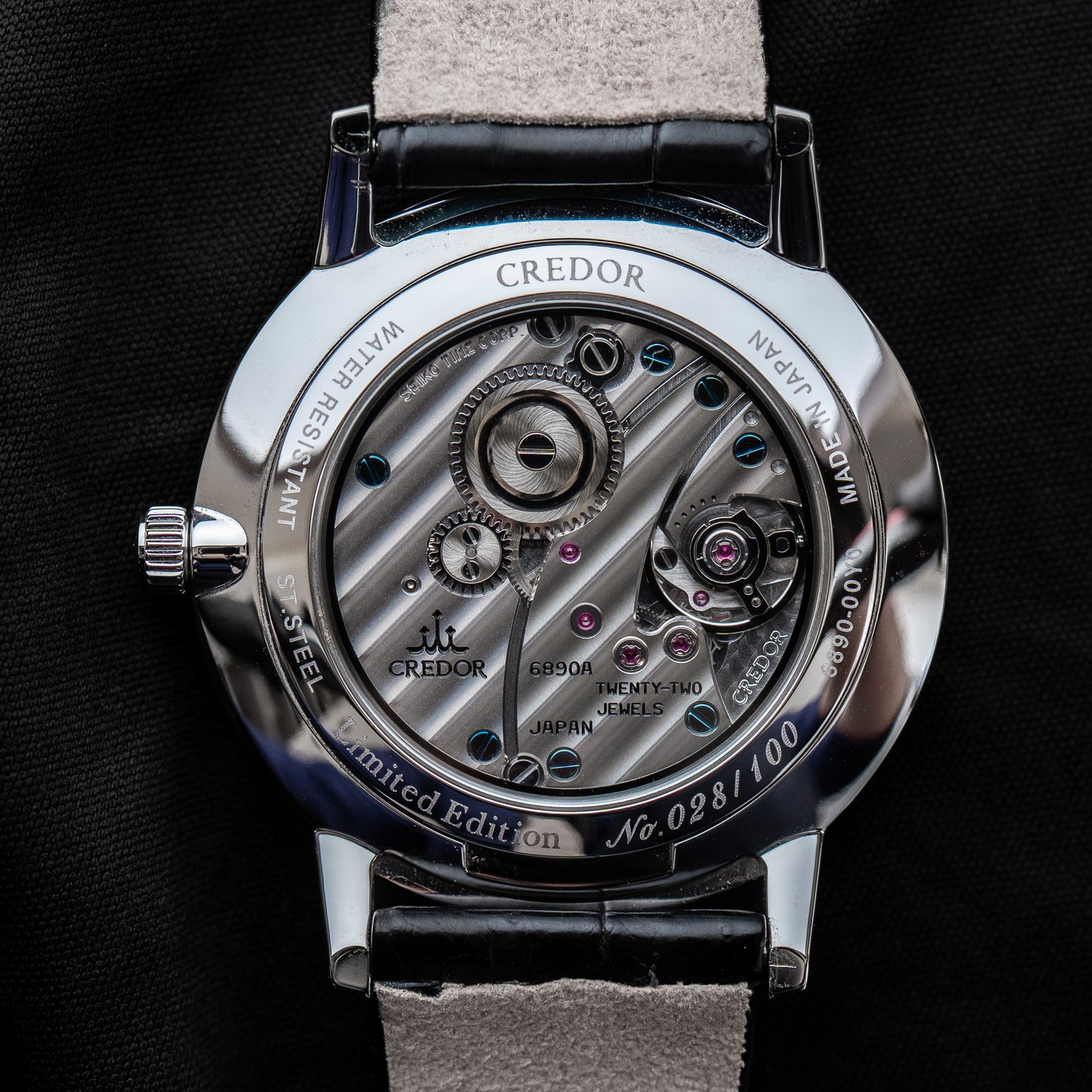 Credor “50th Anniversary” Goldfeather GCBY995