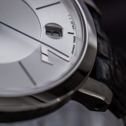 Credor “24/7” GCLH995 Spring Drive