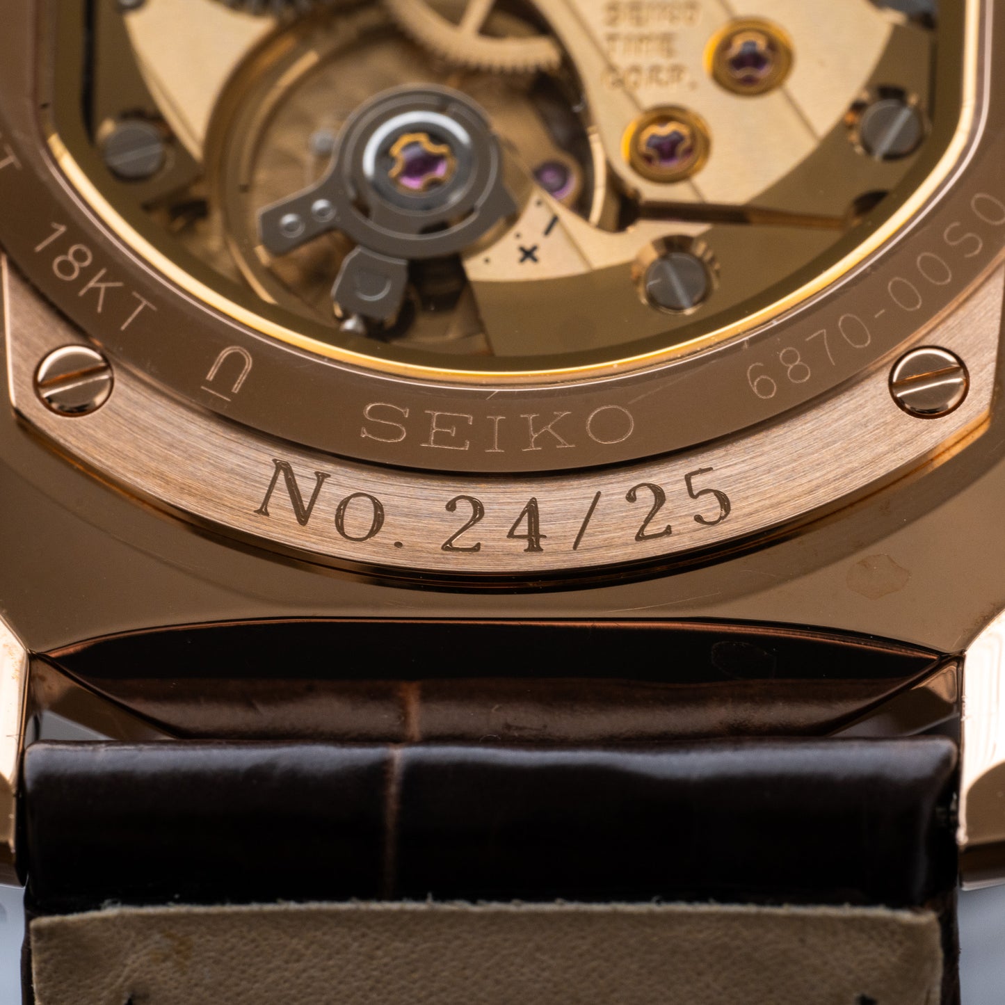 Credor “Phoenix” GBAQ958