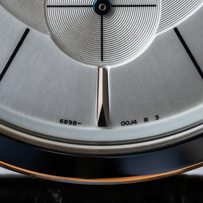 Credor “Clean White” GCBE999