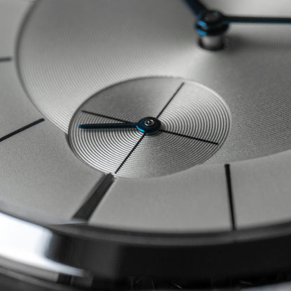 Credor “Clean White” GCBE999