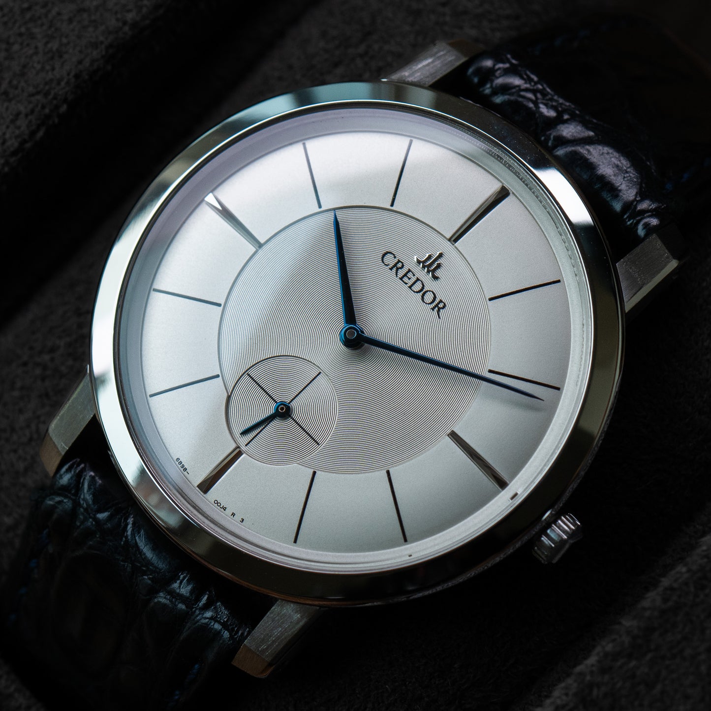 Credor “Clean White” GCBE999