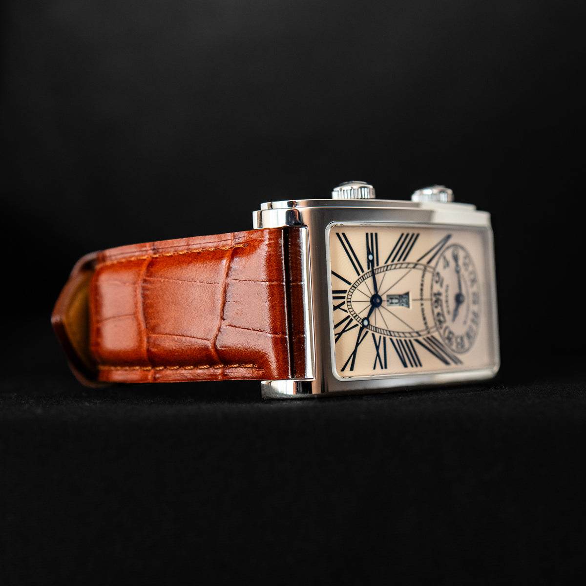 Cuervo y Sobrinos "Ivory Guilloché " Prominente Doble Tiempo