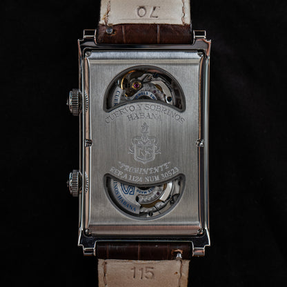 Cuervo y Sobrinos Prominente Doble Tiempo