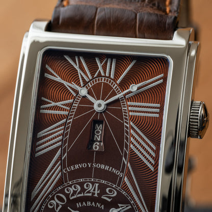 Cuervo y Sobrinos Prominente Doble Tiempo