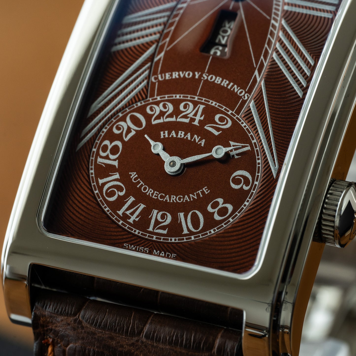 Cuervo y Sobrinos Prominente Doble Tiempo