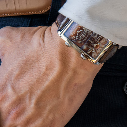 Cuervo y Sobrinos Prominente Doble Tiempo