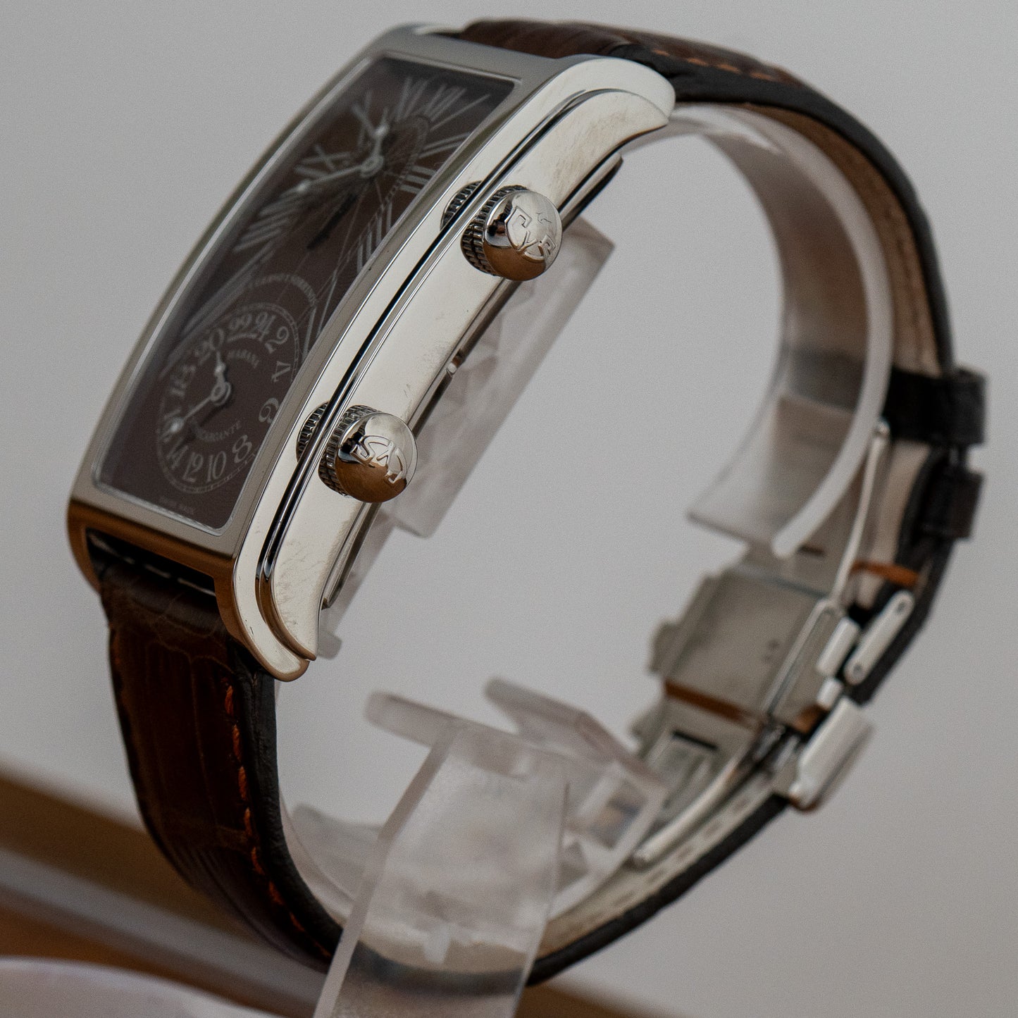 Cuervo y Sobrinos Prominente Doble Tiempo