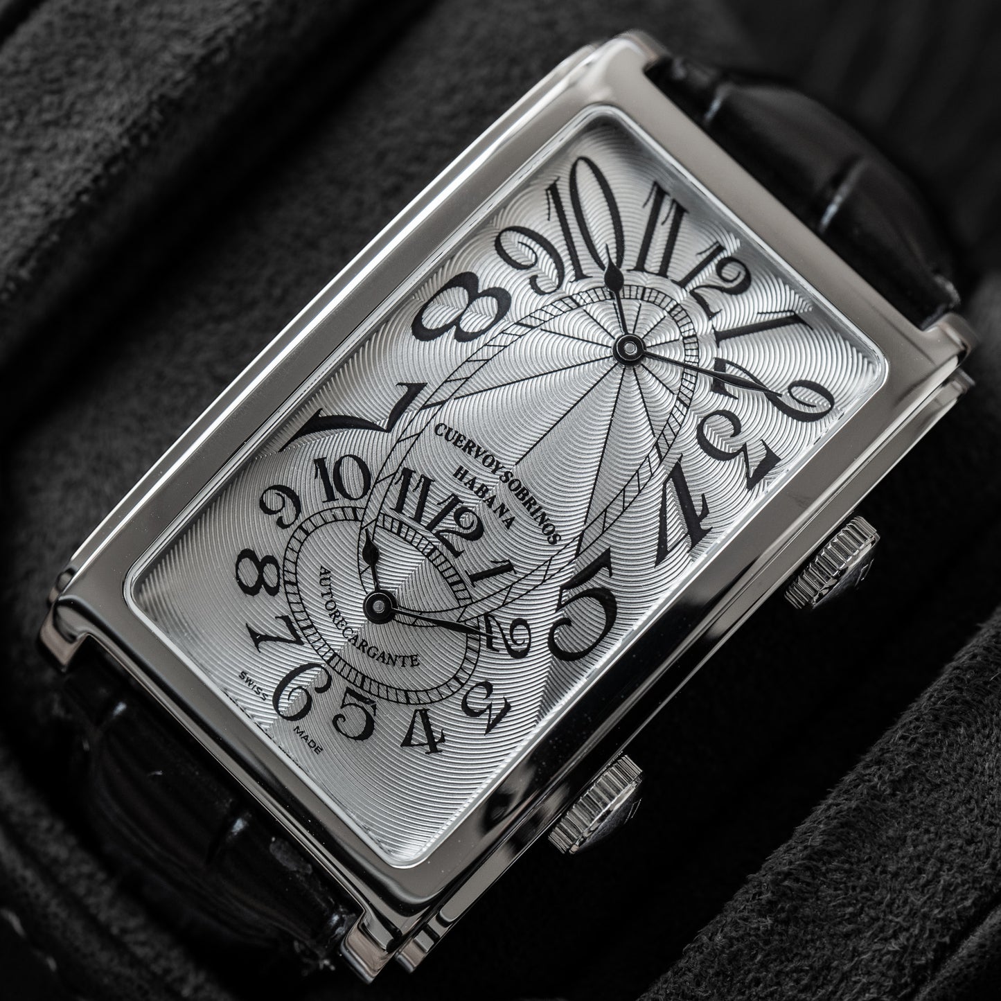 Cuervo y Sobrinos "Silver Guilloché" Prominente Doble Tiempo