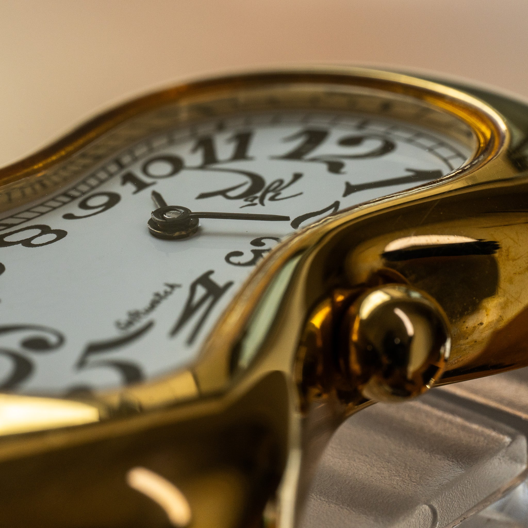 Exaequo “Dali” Softwatch – Provenance Watches