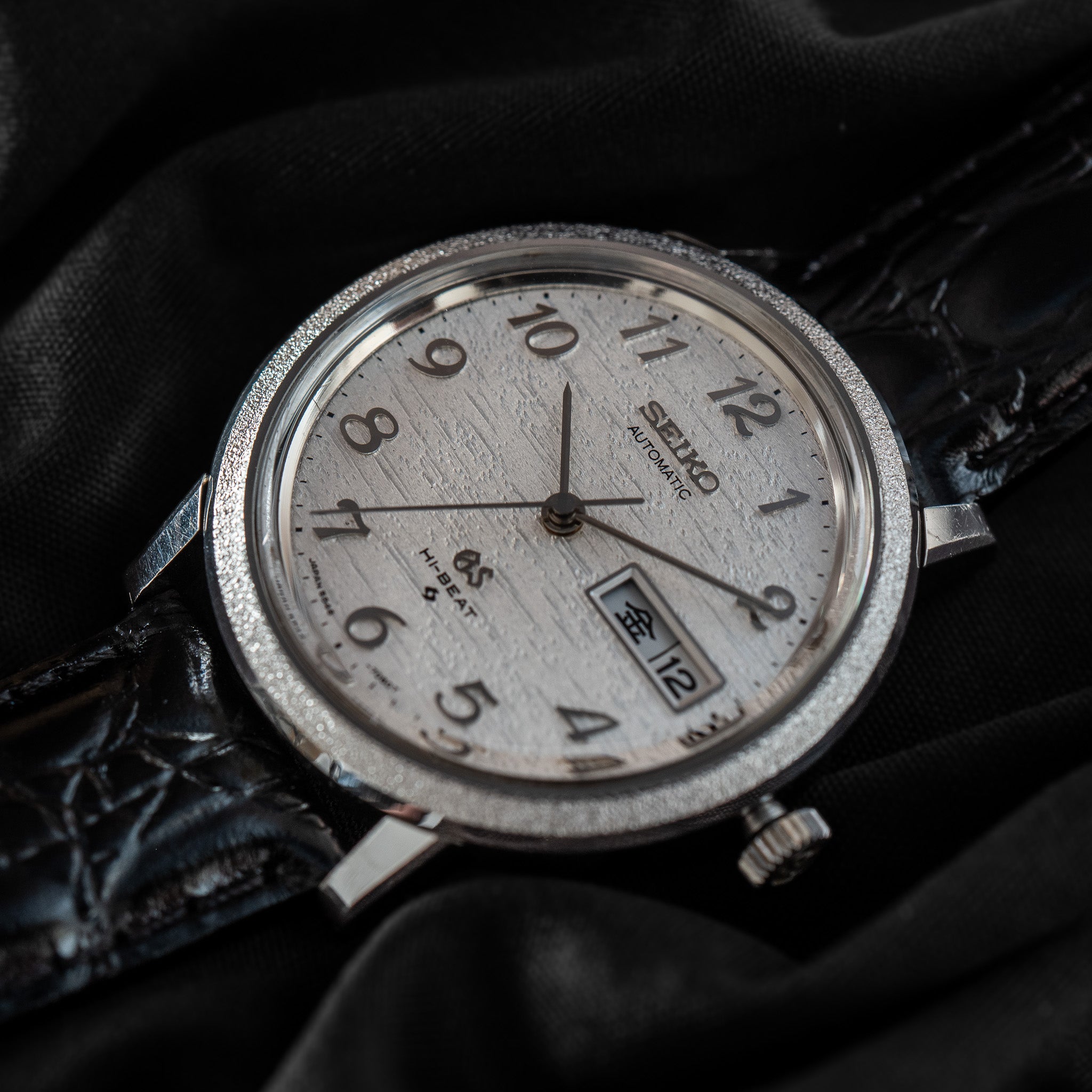 Grand Seiko “Hammered Steel” 5646-7040 – Provenance Watches