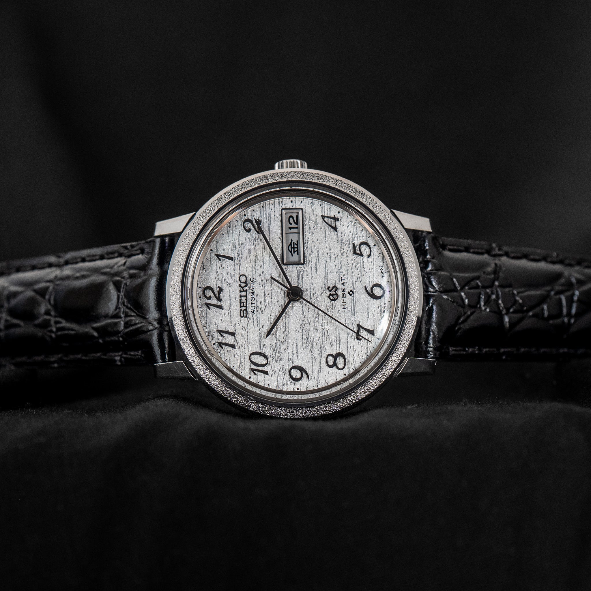 Grand Seiko “Hammered Steel” 5646-7040 – Provenance Watches