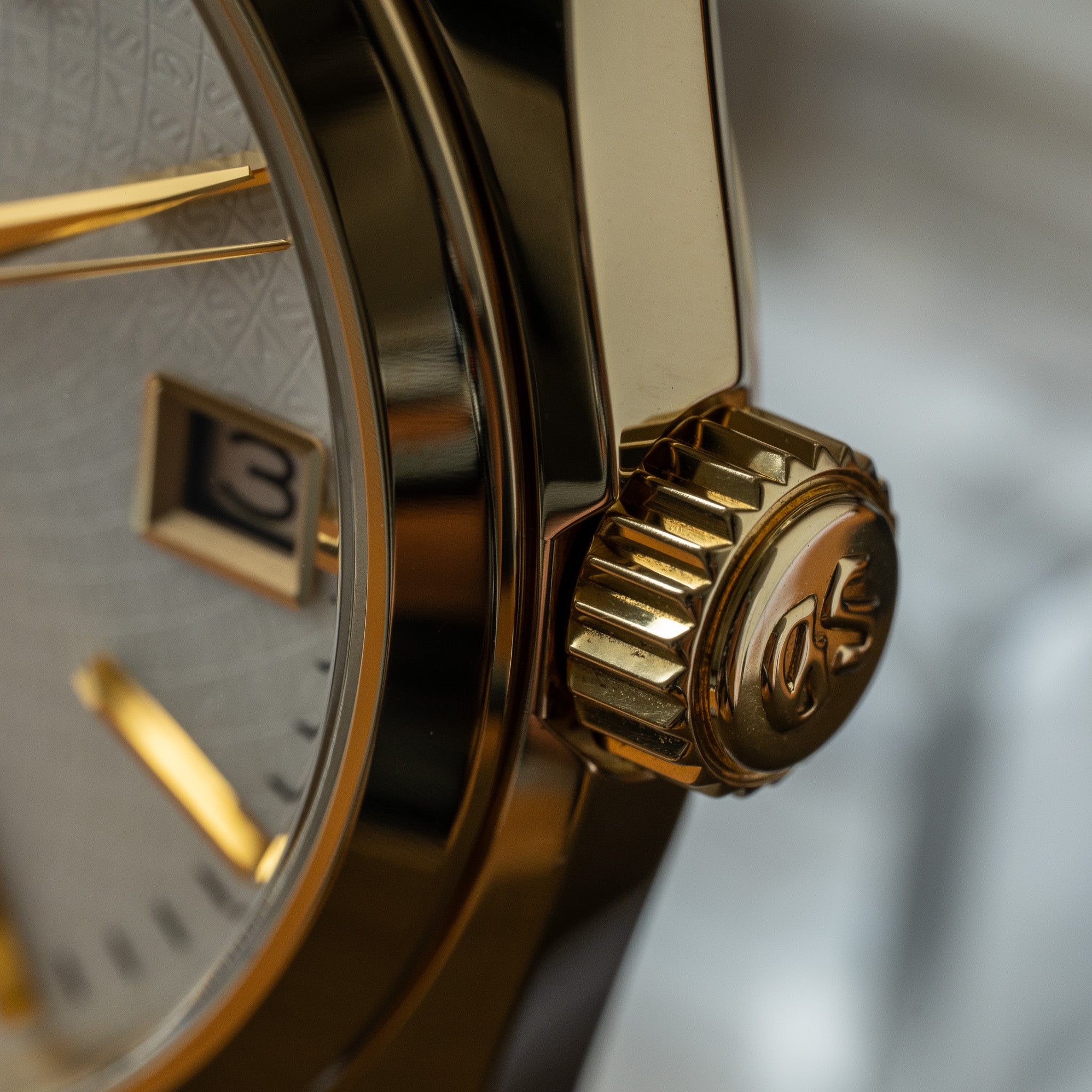 レア SEIKO セイコー デザイナー ゴールド QUARTZ 正確稼働 レトロ 稼働 SEIKO 腕時計 クォーツマーク SGP レディース レザー 1735