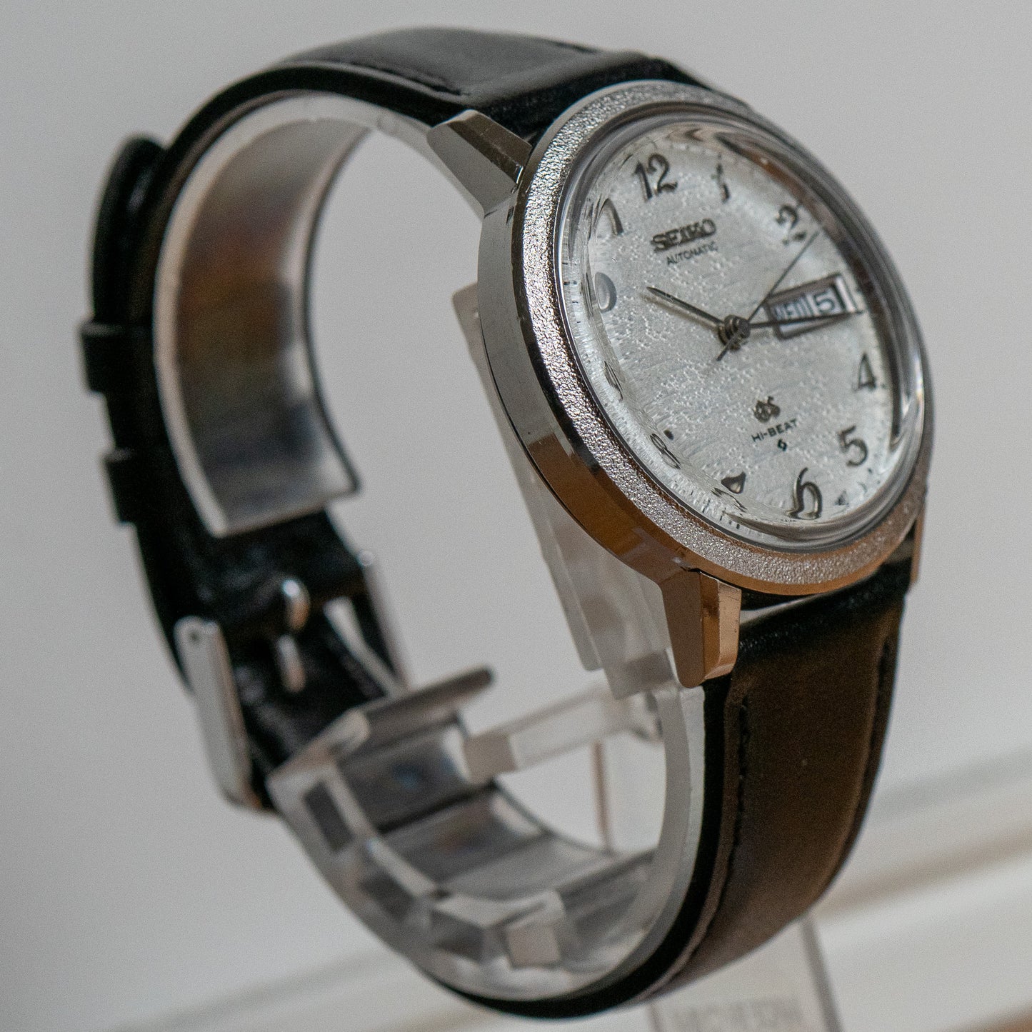 Grand Seiko “Hammered Steel” 5646-7040