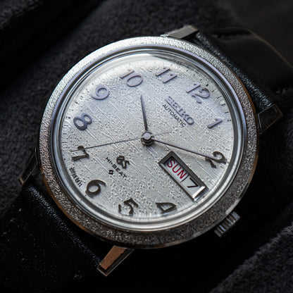 Grand Seiko “Hammered Steel” 5646-7040