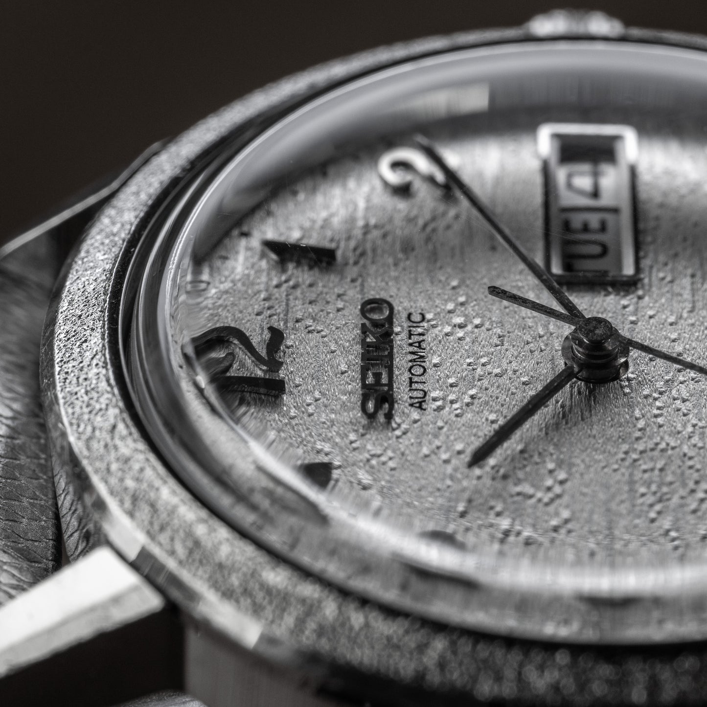 Grand Seiko “Hammered Steel” 5646-7040