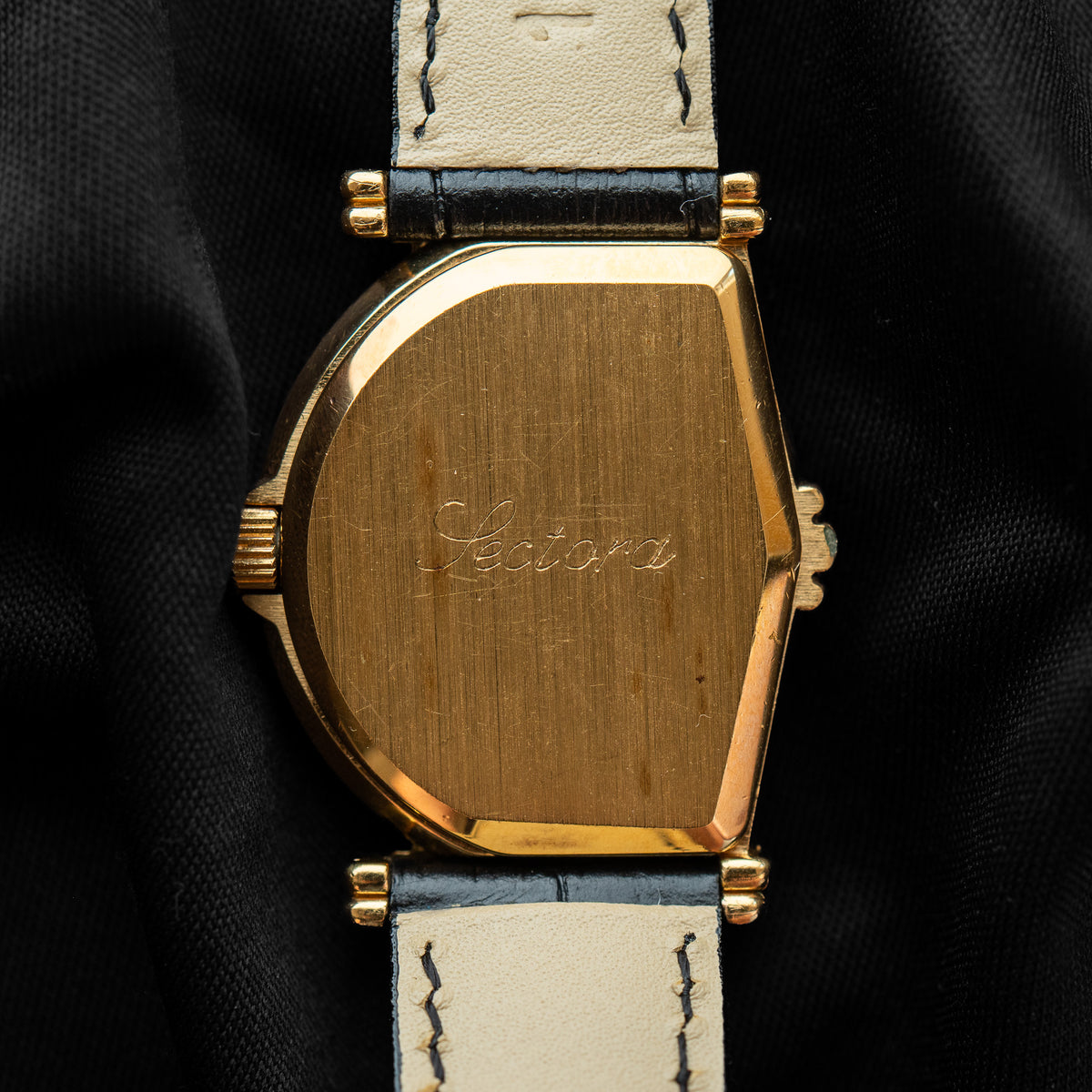 Jean D’eve “Retrograde” Quartz Sectora