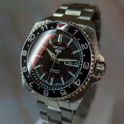 "Blood Moon" Samurai Diver Seiko Mod