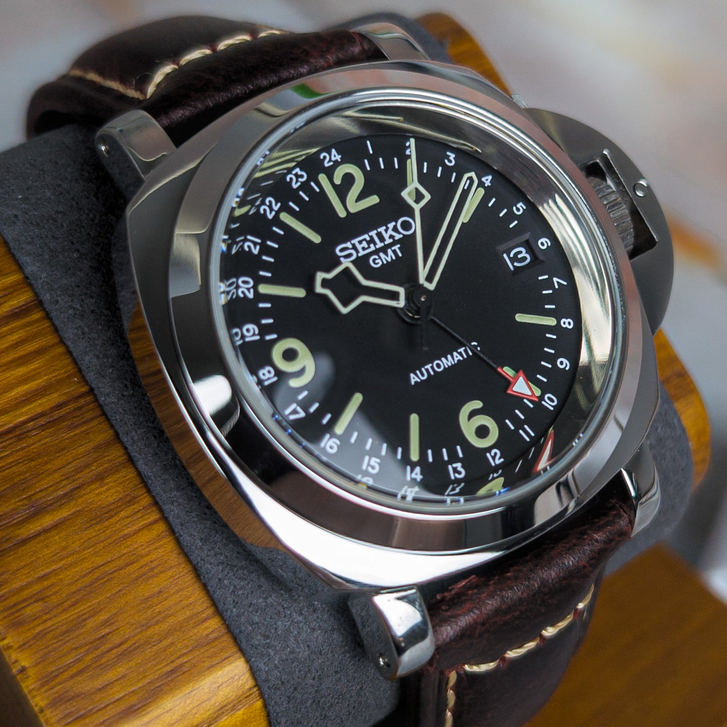 Pilot's WW2 GMT Vintage Seiko Mod