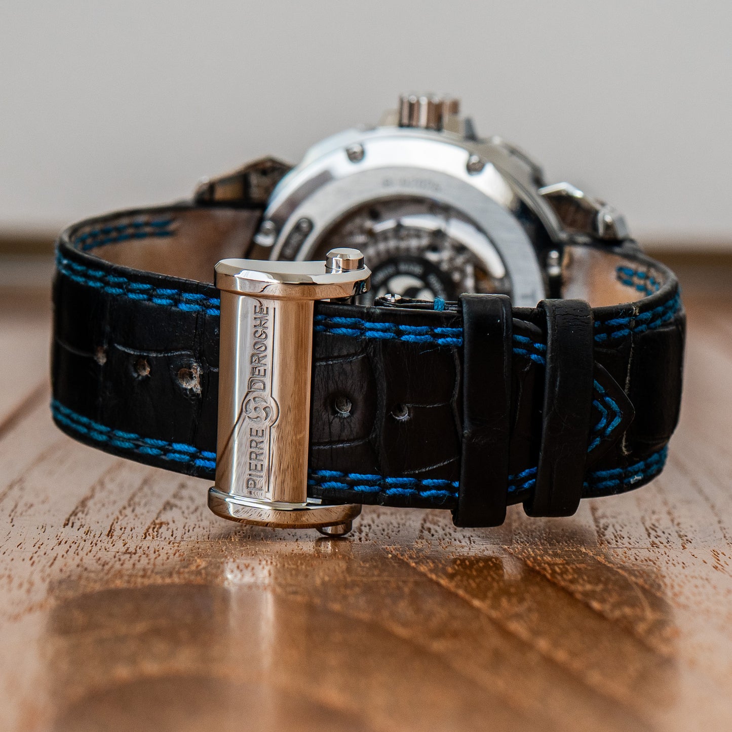 Pierre DeRoche “TNT Royal Retro 43” TNT10005ACTIO-001CRO