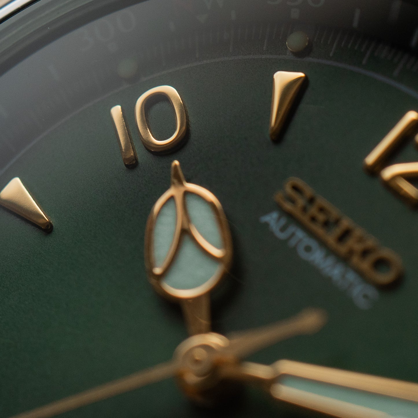 Seiko 4S15-6010 Green "Sport 200" Alpinist