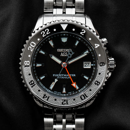 Seiko Titanium Flightmaster SBCW005 / 5M45-6A50