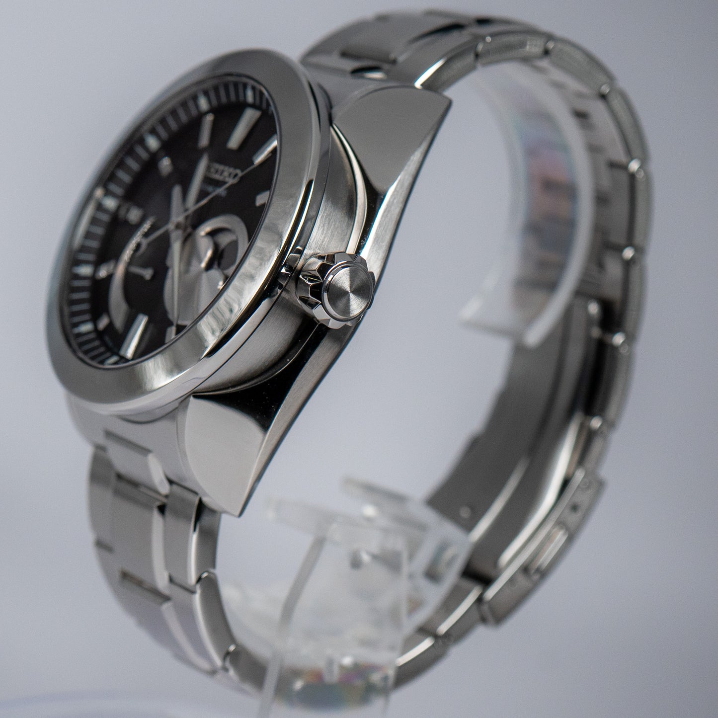Seiko Spring Drive Moonphase SAEA011 /  5R67-0AC0