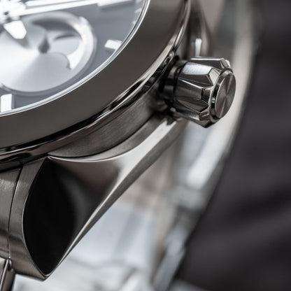 Seiko Spring Drive Moonphase SAEA011 /  5R67-0AC0